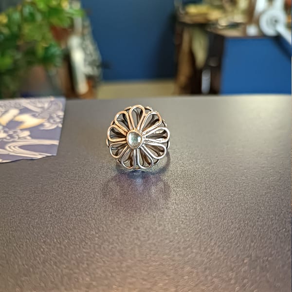 Laila Ring