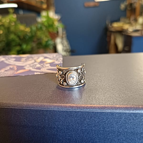 Bella White Filigree Ring - Image 2