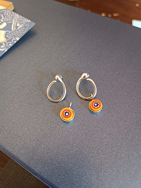 Pretty Woman Hoops - Image 2